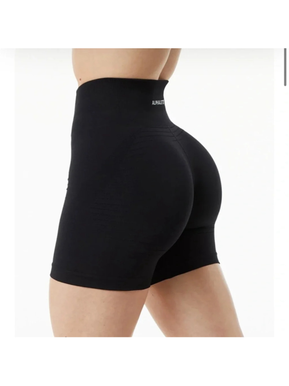 Alphalete Ozone Shorts in Black sz M